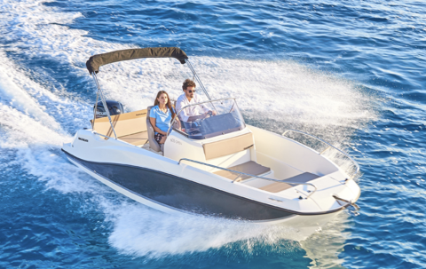 quicksilver 605 open