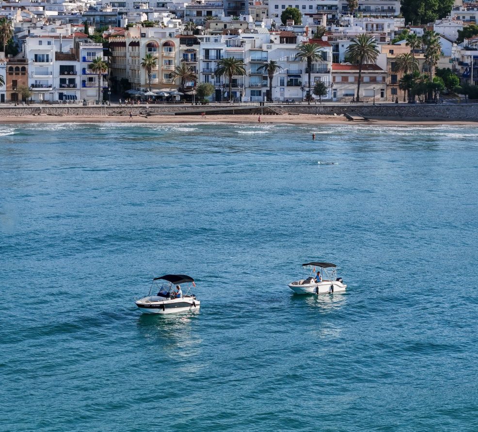 24 Foto flota mar 20240616084506 0347 D scaled e1719157744148 unlicensed boats: what you can and can't do,rules for unlicensed boats unlicensed boats for rent sitges