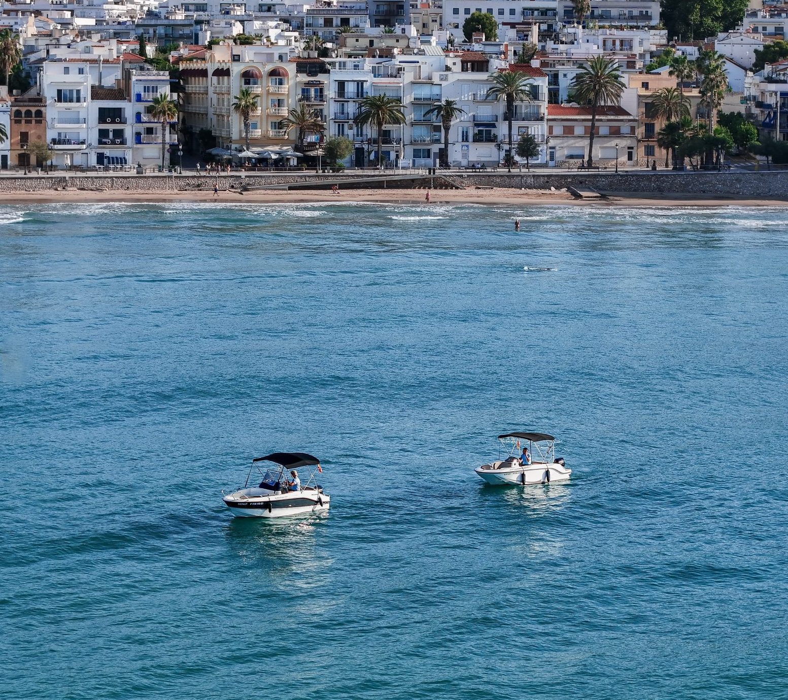 barcos sin licencia alquiler sitges