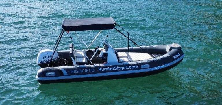 Bimba principal 2 scaled e1720204614380 LOCATION DE BATEAUX, location de bateaux à Sitges, location de bateaux à Sitges