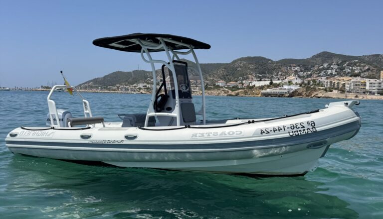 Barco bambu rumbositges