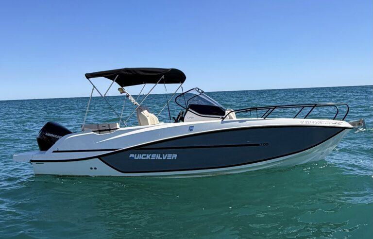 Nik Perfil boat rental sitges,boat rental in sitges,boat rental rumbositges